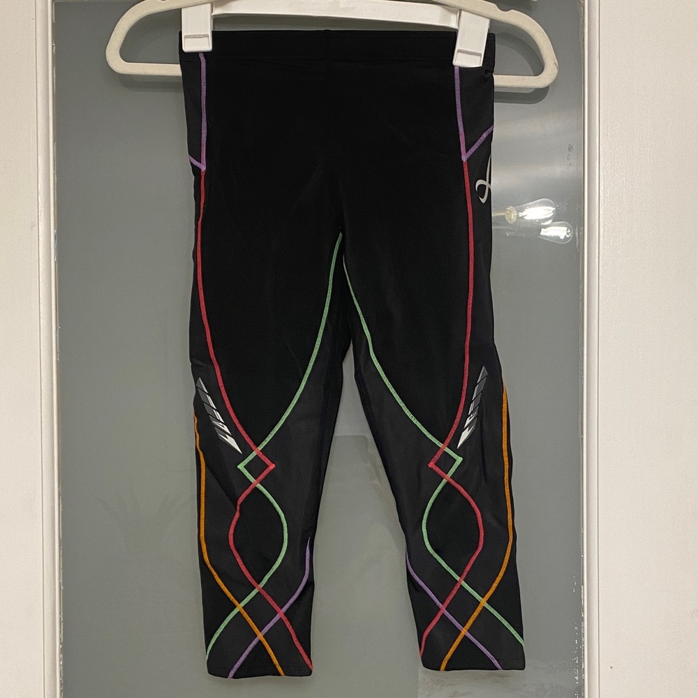CW-X Black Compression Capri Tights with Colorful Accents